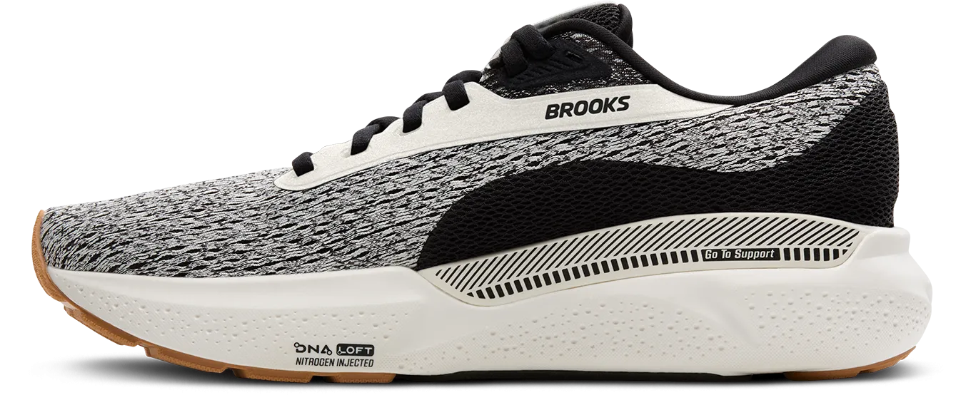 Women's Adrenaline GTS 24 (132 - Coconut/Black/Biscuit)